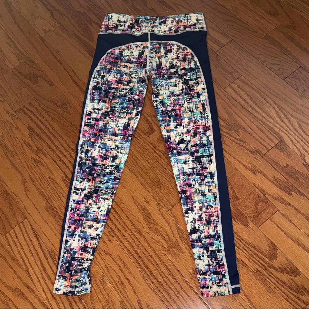 Mono B -  Navy Blue Women’s Leggings with Colorful Abstract Design - Size Medium - Picture 13 of 13